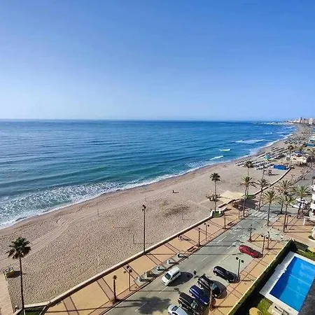 Frente Al Mar *